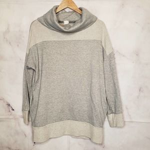 ✔️WANNA B gray cowl neck cozy pullover sweater M